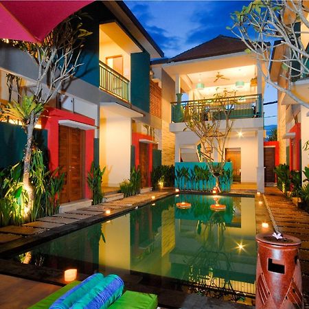 The Green Zhurga Suite Kerobokan Zewnętrze zdjęcie