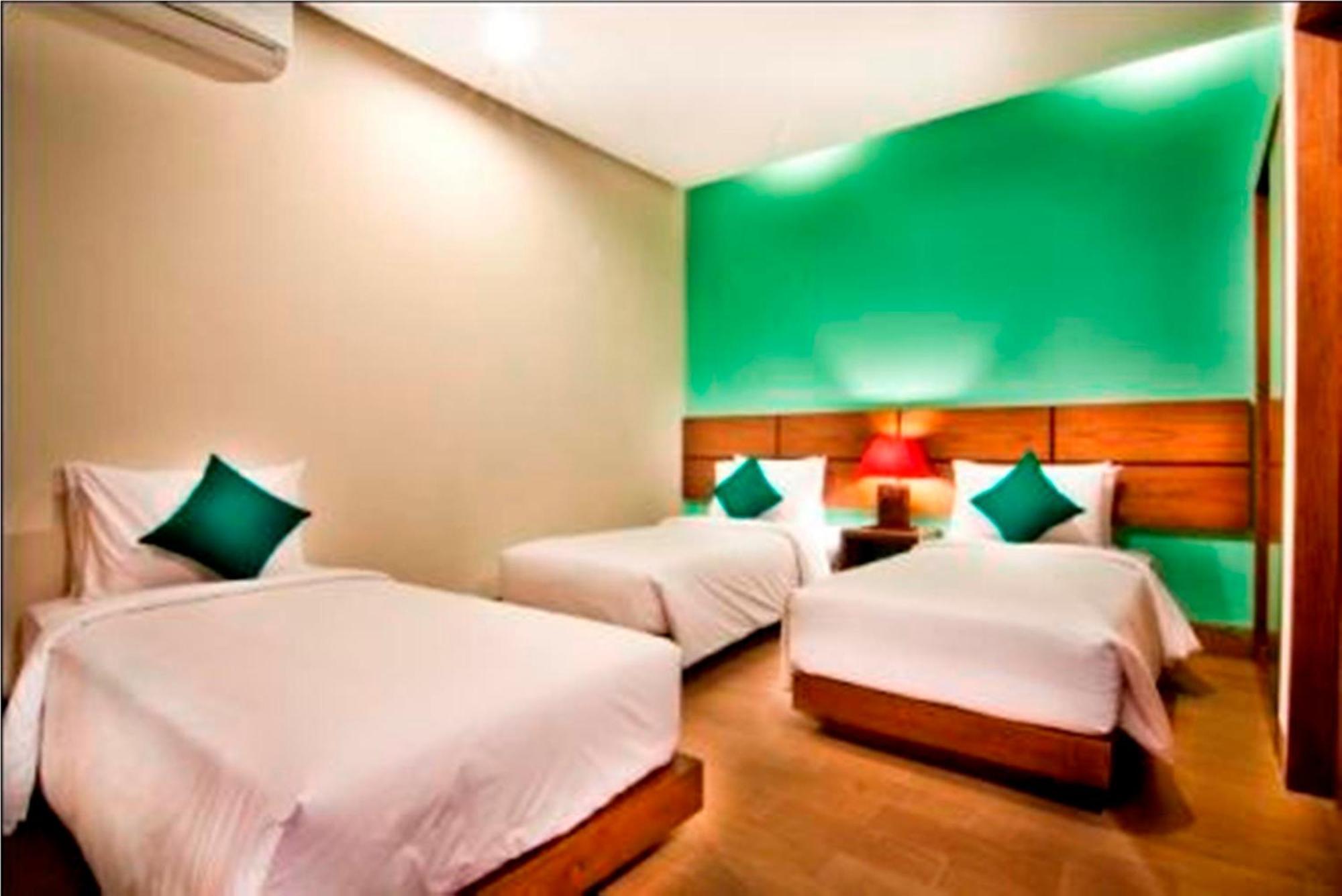The Green Zhurga Suite Kerobokan Zewnętrze zdjęcie