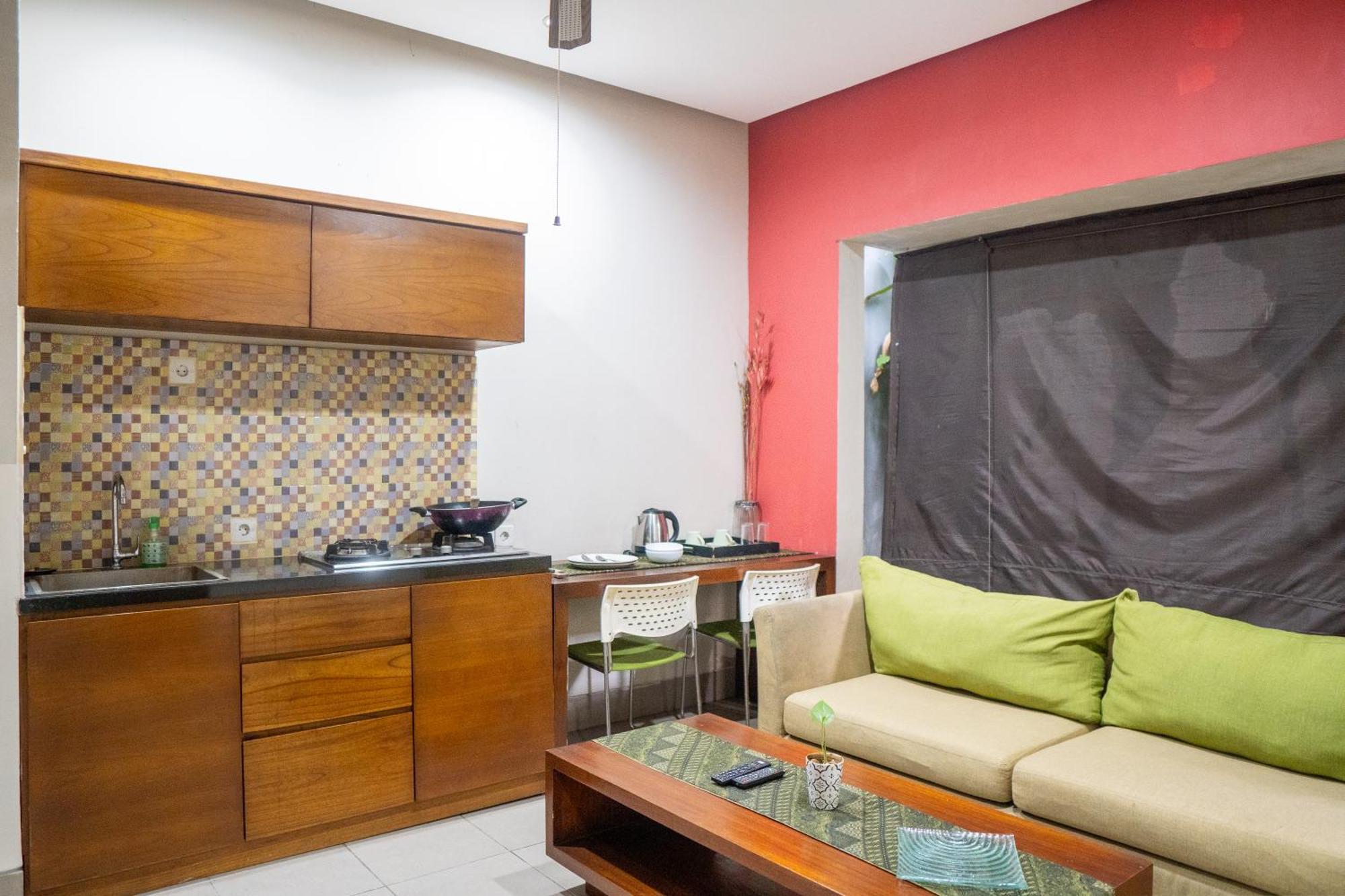 The Green Zhurga Suite Kerobokan Zewnętrze zdjęcie