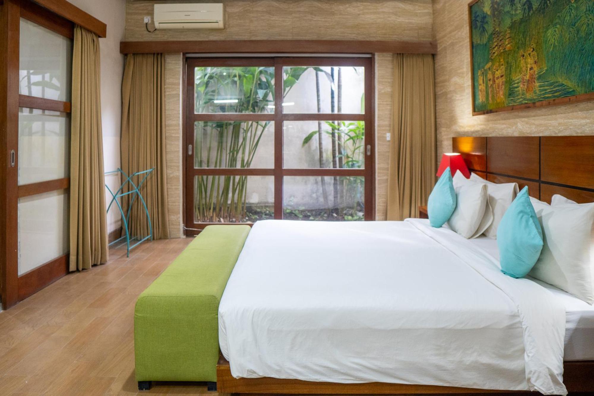 The Green Zhurga Suite Kerobokan Zewnętrze zdjęcie